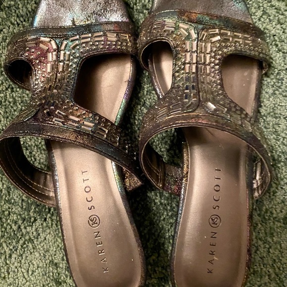Karen Scott sparkly wedge sandals - Picture 4 of 6